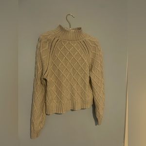 CREAM AMERICAN EAGLE KNIT SWEATER